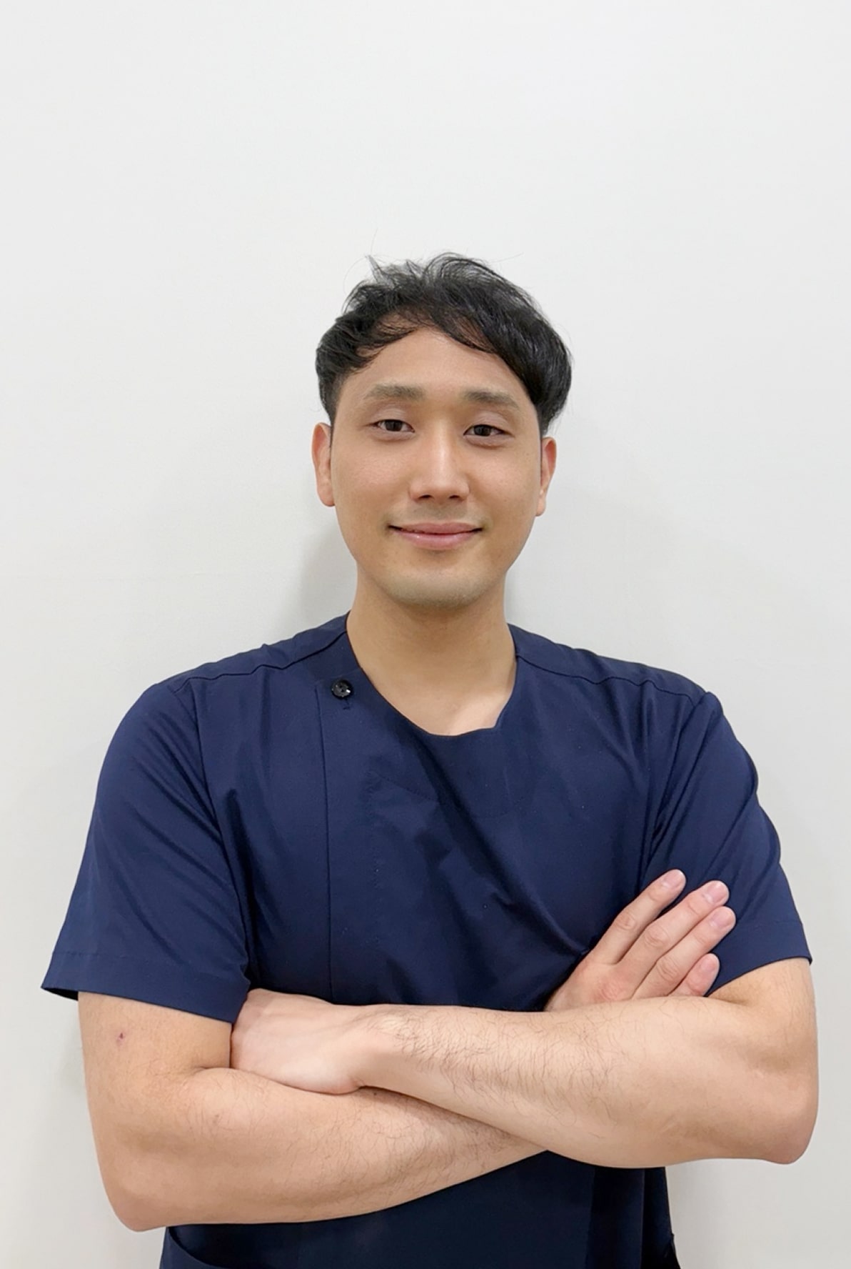 배 성 윤 물리치료사